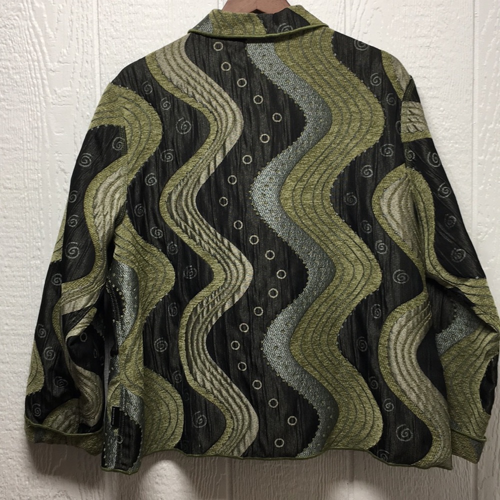 Reversible Jacket - Picture 3 of 8